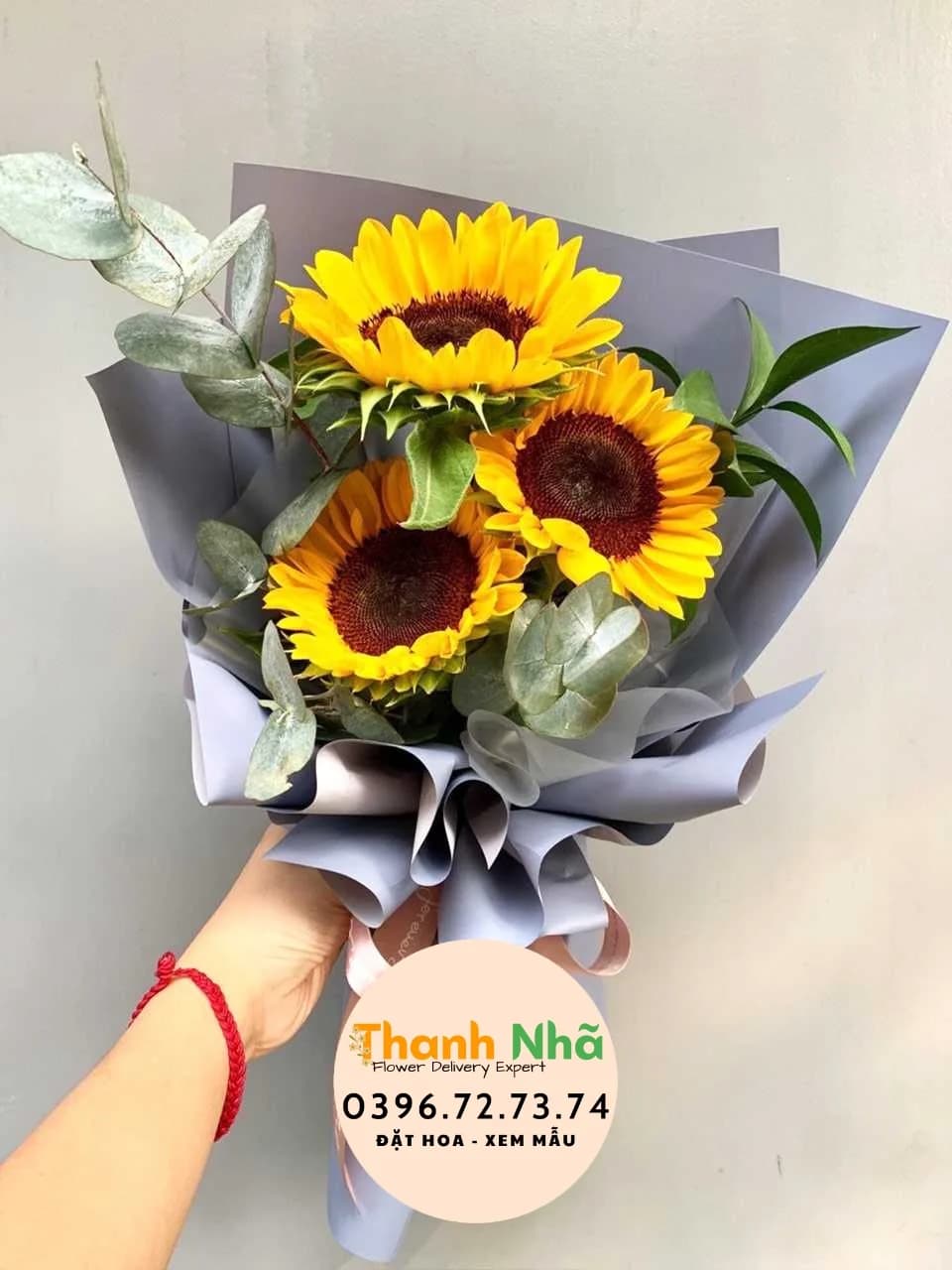 Lời chúc 20/11 ngắn gọn, ý nghĩa để ghi thiệp tặng thầy cô