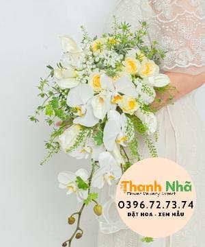 Hoa cầm tay – Tình Yêu Diệu Kỳ – 1305